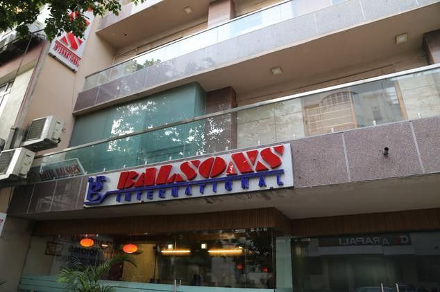 Balsons International Hotel New Delhi Exterior foto